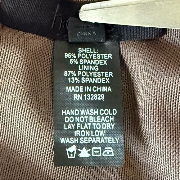 h:ours From Revolve Minju Snake Print Ruched Crop Top with Long Sleeves. Size S - Picture 13 of 13